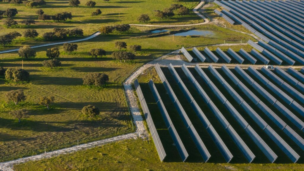 La planta solar que engorda en 2,6 millones las arcas de un pueblo de Extremadura