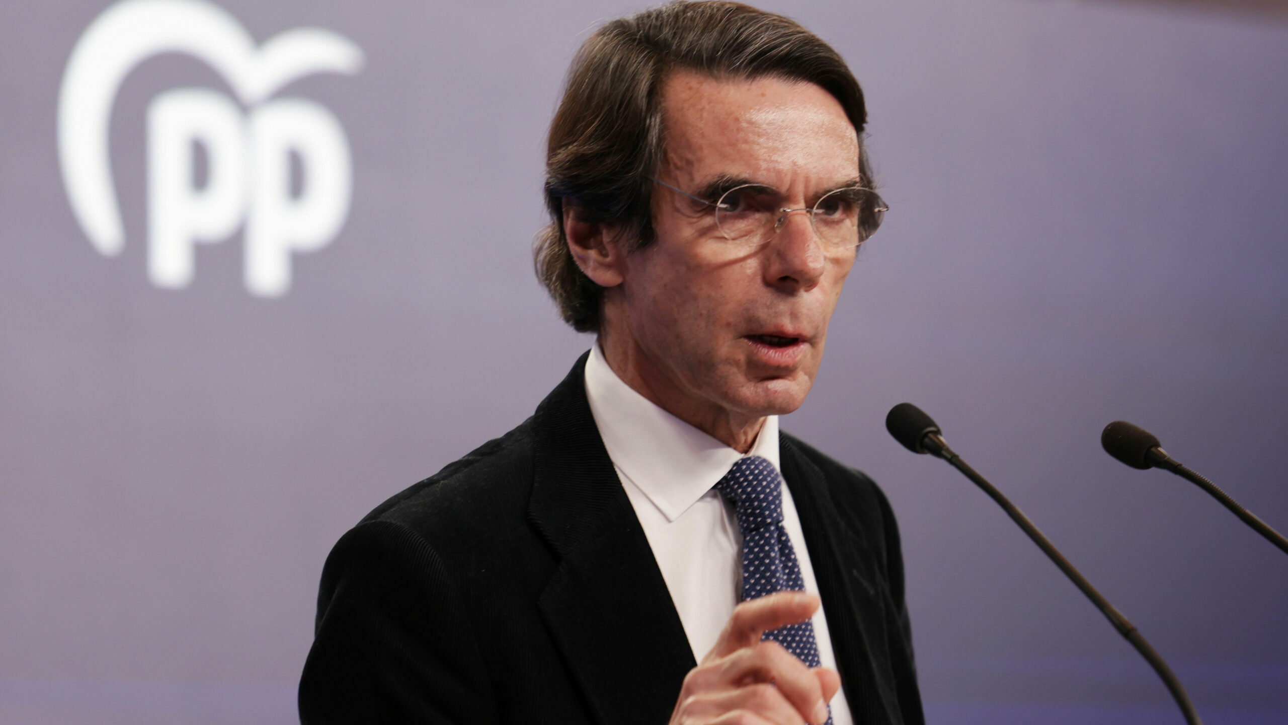 Aznar sobre la crisis entre Génova y Ayuso: "Se debe cerrar cuanto antes"