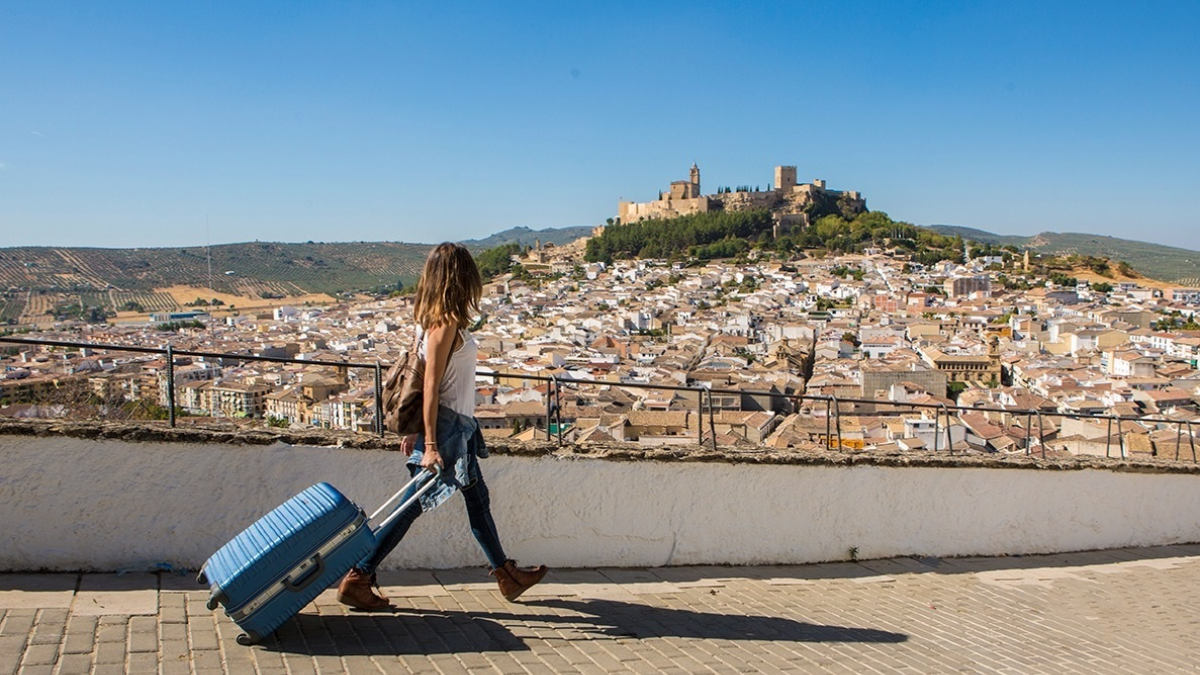 España recibe 52 millones de turistas menos que antes de la pandemia