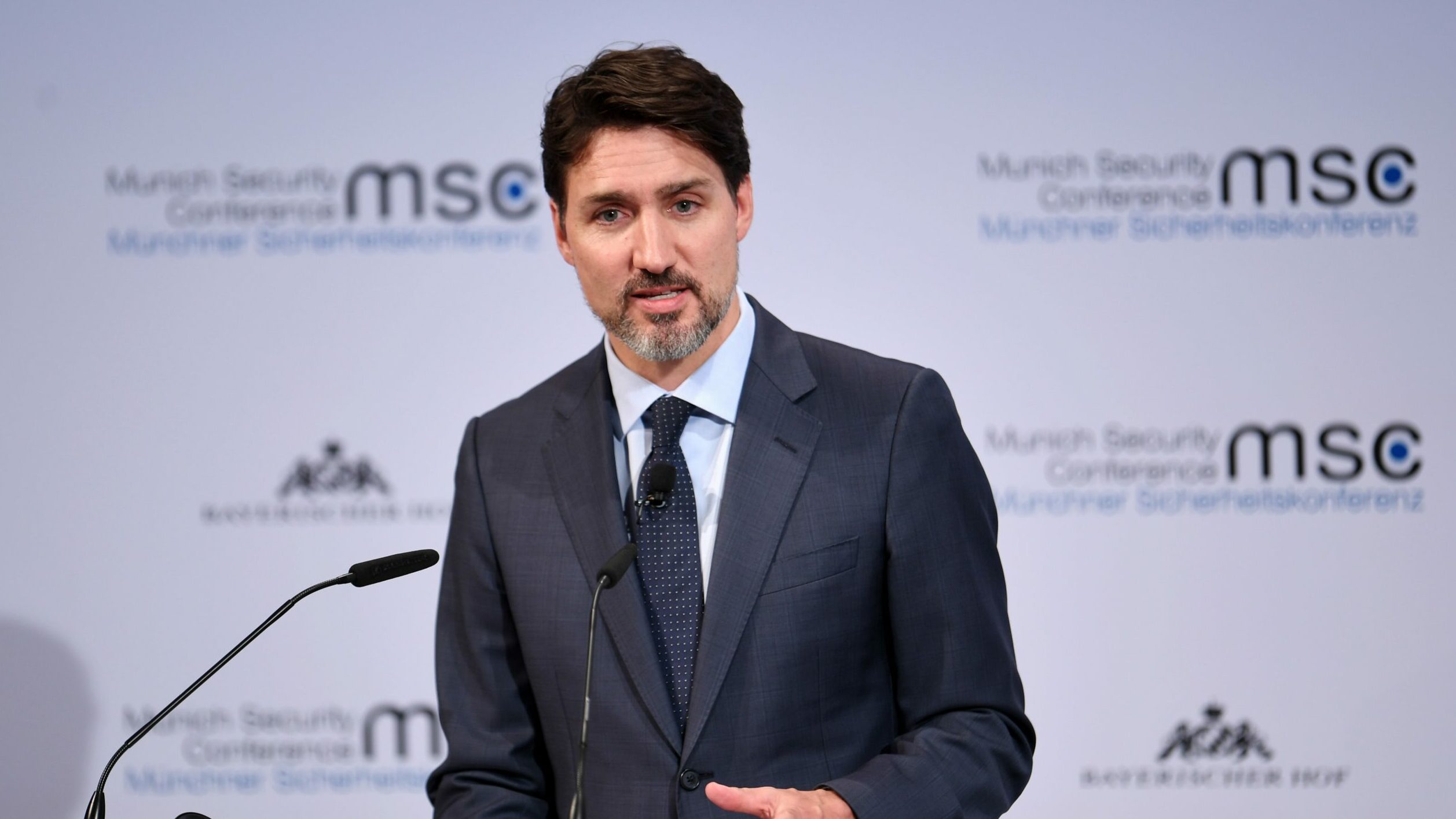 Trudeau convoca a su gabinete de crisis para abordar las protestas contra las vacunas en Canadá