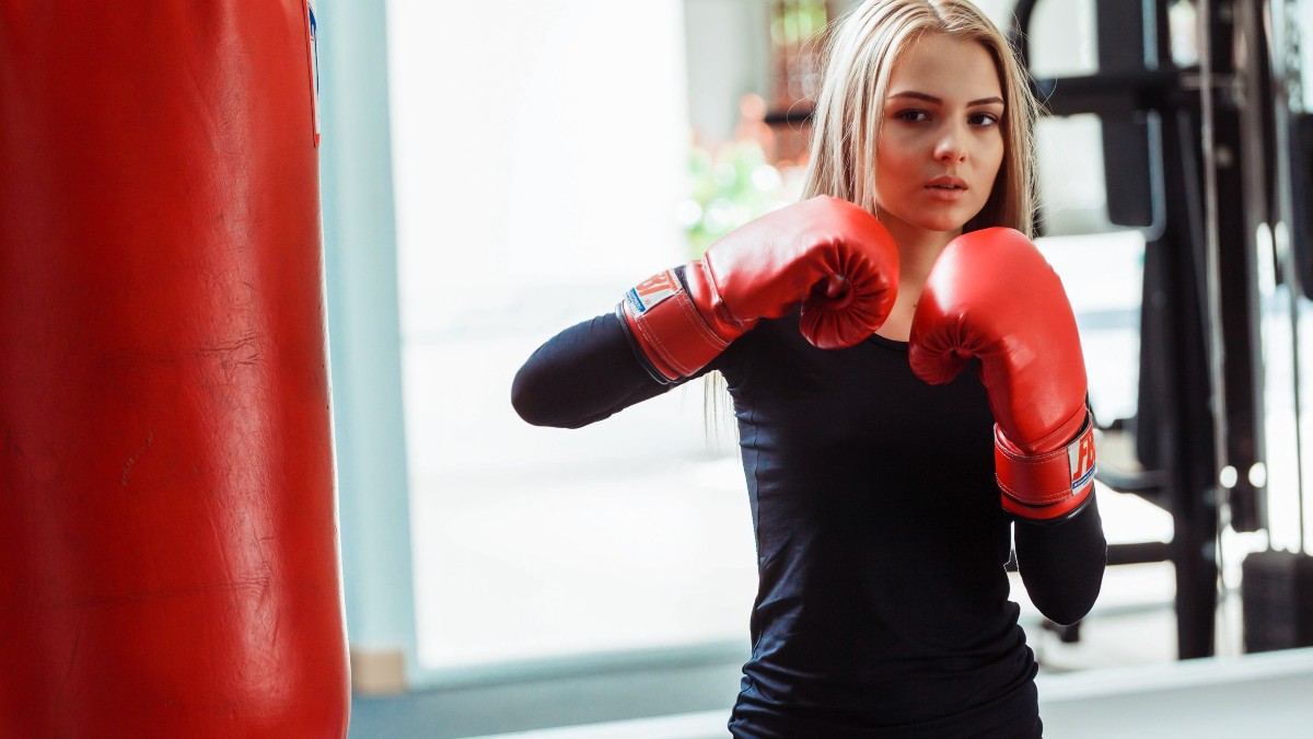 Consejos para practicar boxeo en casa para mujeres 💪