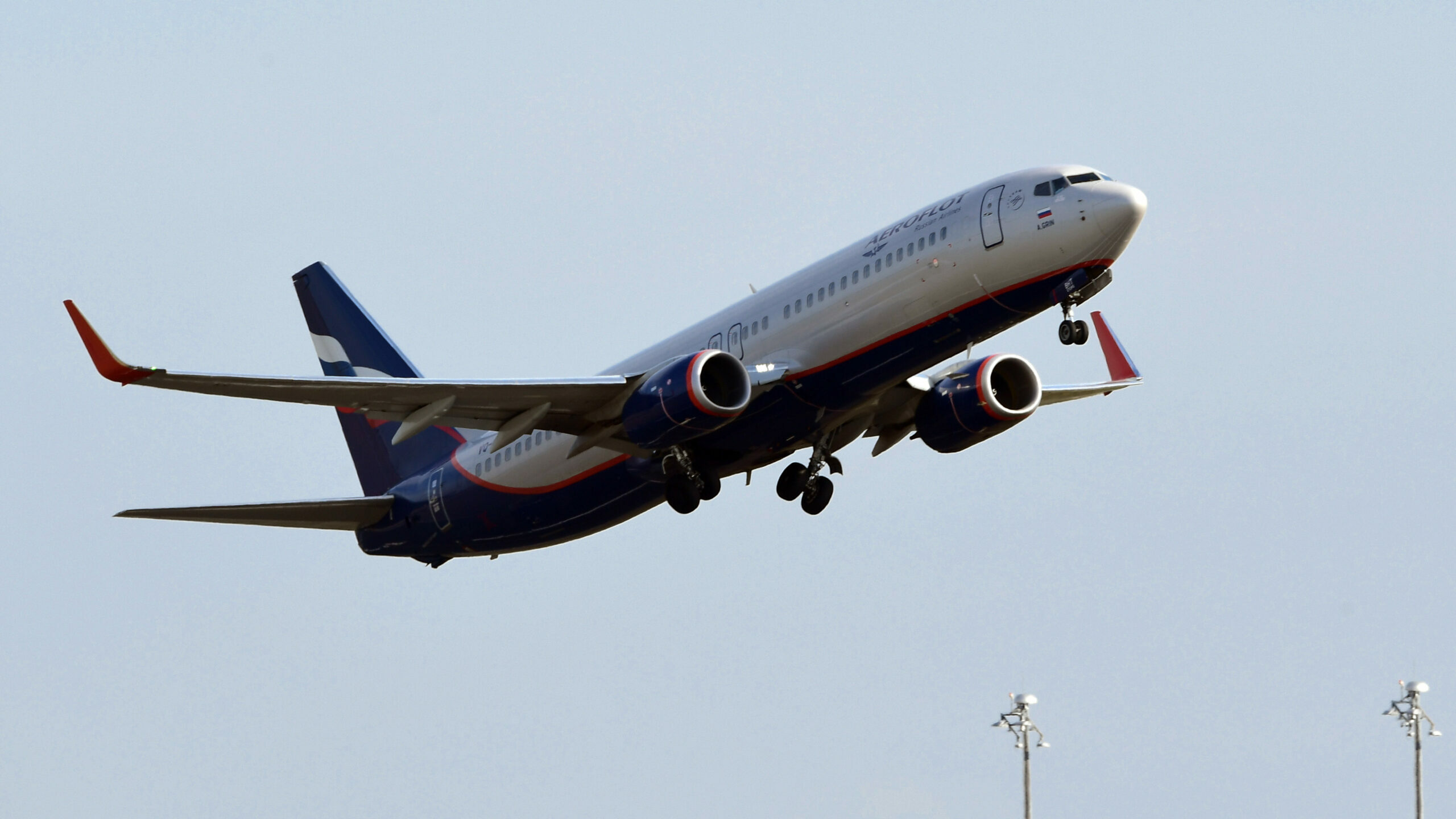 España cierra su espacio aéreo a las aerolíneas rusas