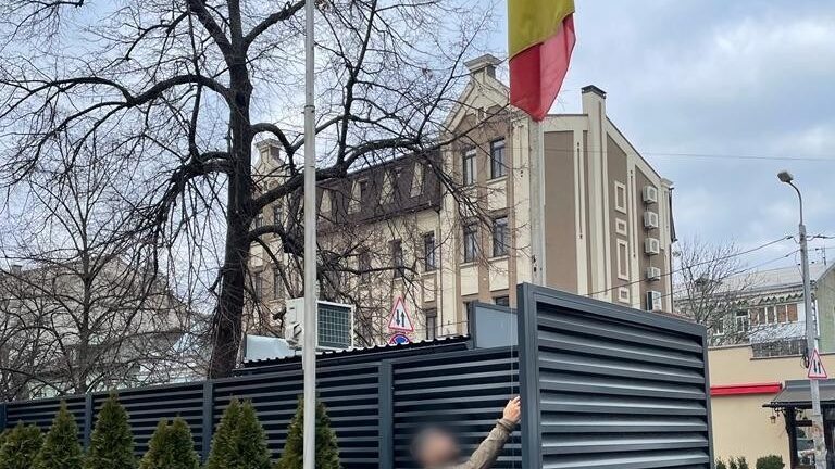 "Con el Ejército ruso a las puertas de Kiev he cerrado esta embajada": el último telegrama de la legación española