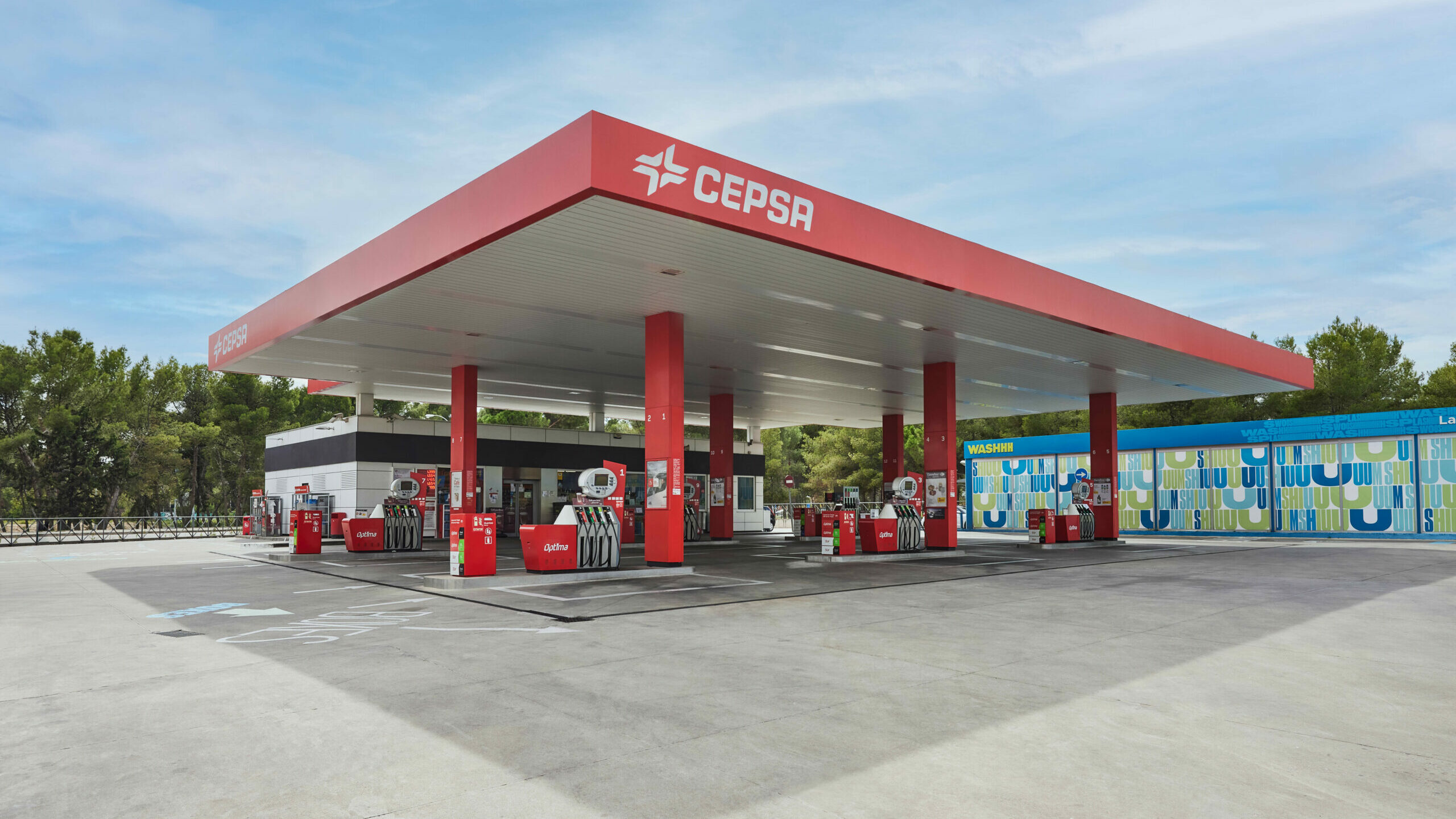 Cepsa entra en la batalla de Repsol y ofrece una rebaja de 10 céntimos el litro