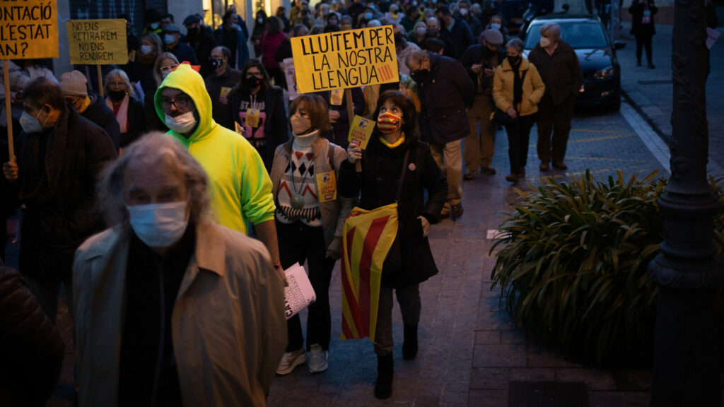 La Justicia catalana ordena a una escuela aplicar el 25% de castellano al anular su proyecto lingüístico