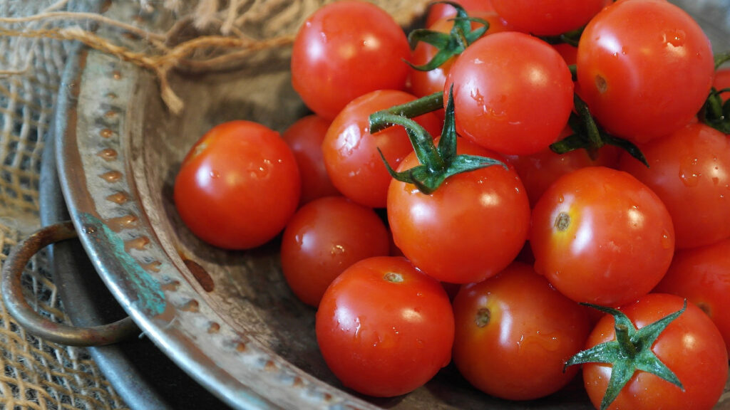 alimentos con menos calorías: tomates