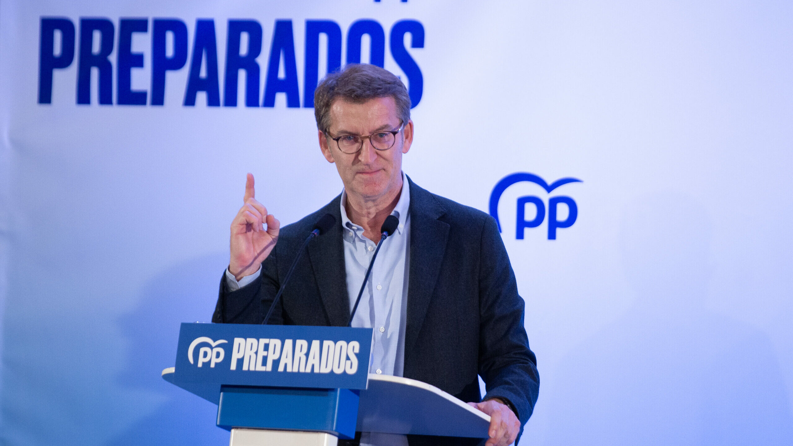 Las dos dimisiones de Feijóo: dejará el PPdeG la semana que viene y la Xunta antes de verano