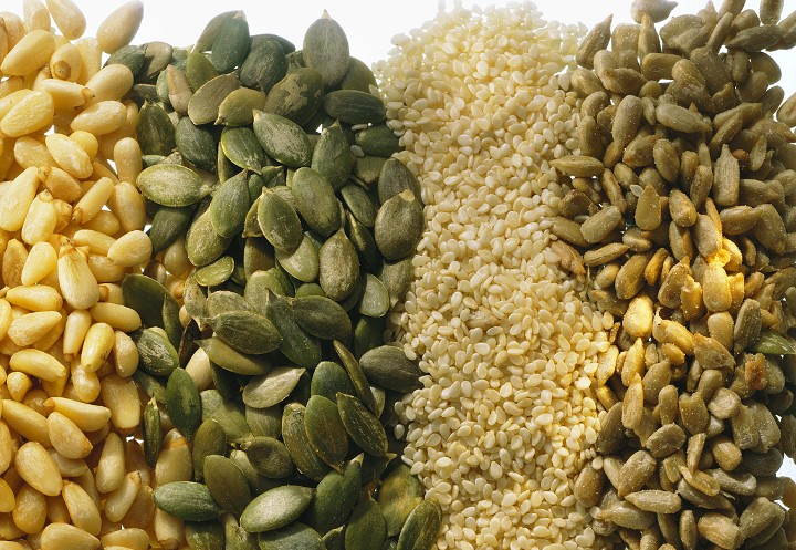 Lino, chía, girasol, amapola y sésamo: beneficios y propiedades de las semillas más populares