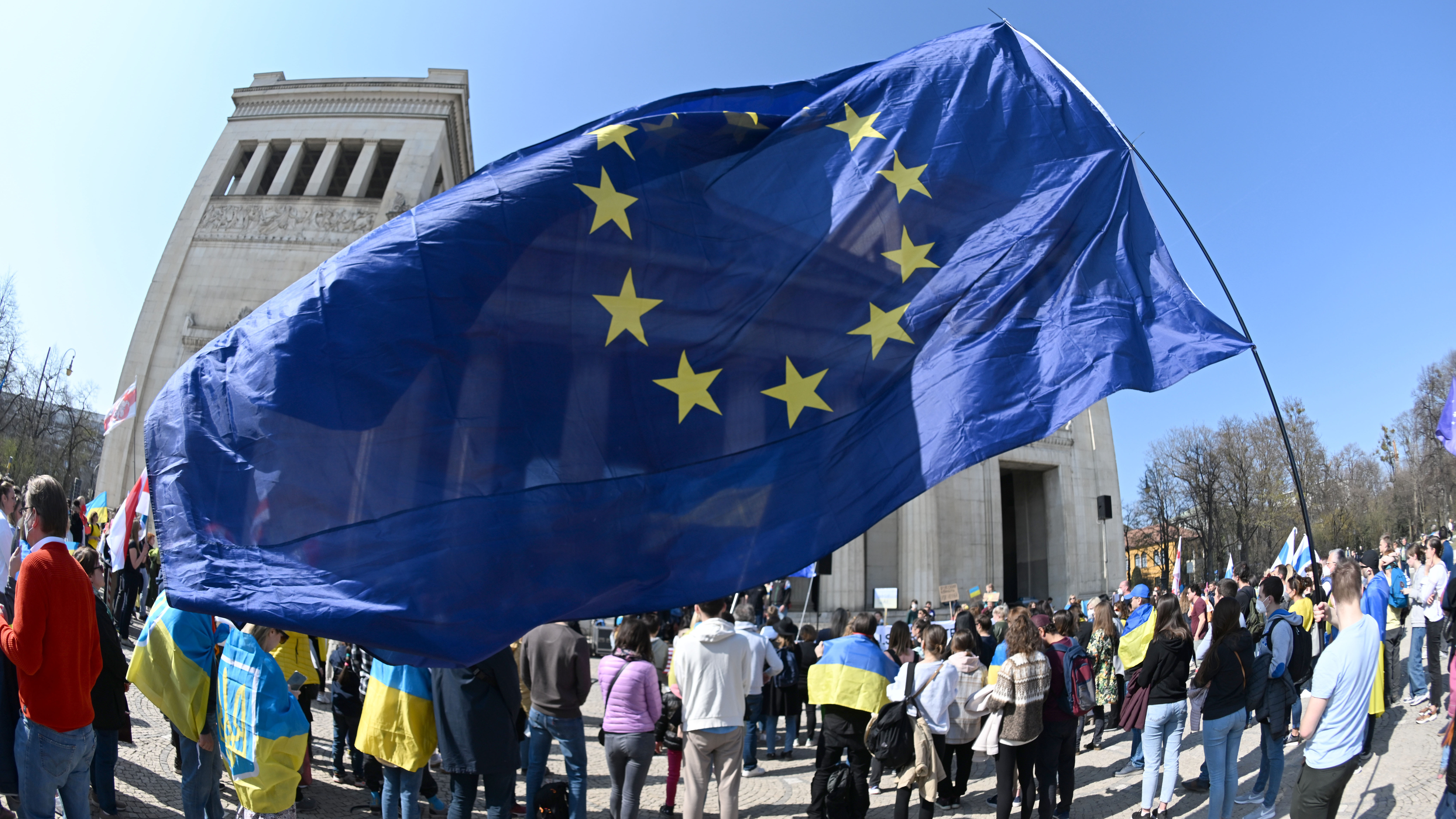 Bruselas da el primer paso en la adhesión de Moldavia y Georgia a la UE