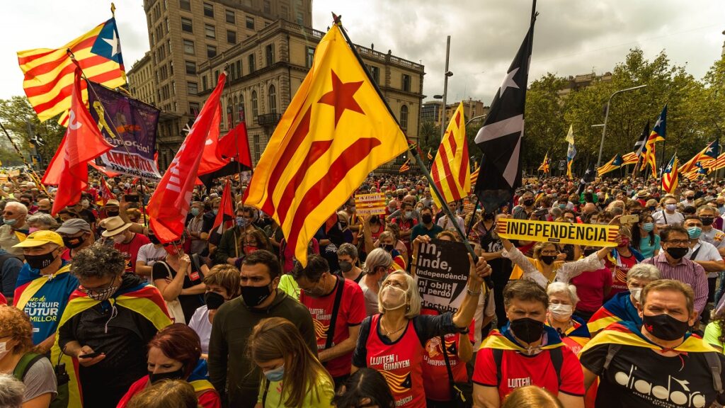 El Govern rechaza la propuesta de la ANC de declarar la independencia de Cataluña a finales de 2023: 