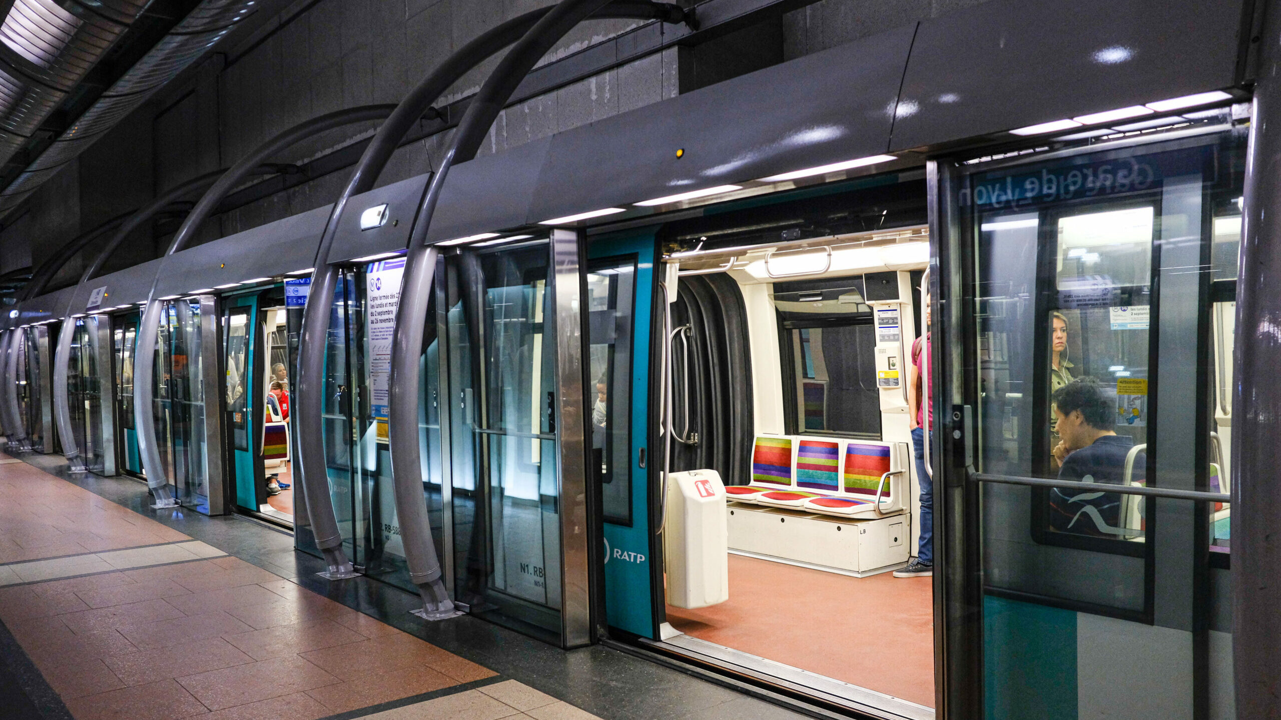 Ferrovial se adjudica la construcción de un tramo del metro de París por 438 millones de euros