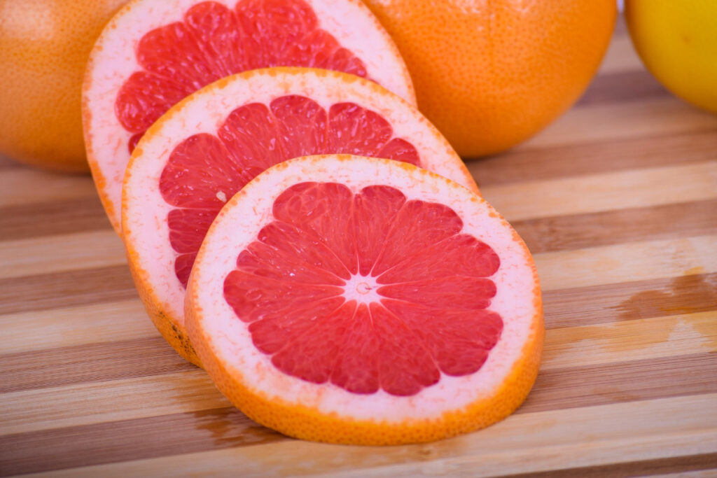 Frutas que debes comer si quieres adelgazar: pomelo