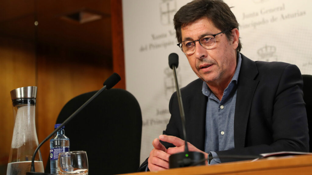 Ciudadanos expulsa a un diputado de Asturias