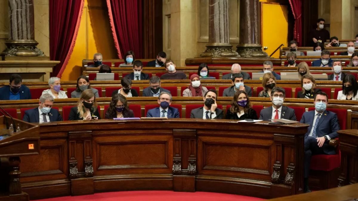 Las noticias de la semana: el coste por diputado, Facua y el asesino en serie de Bilbao