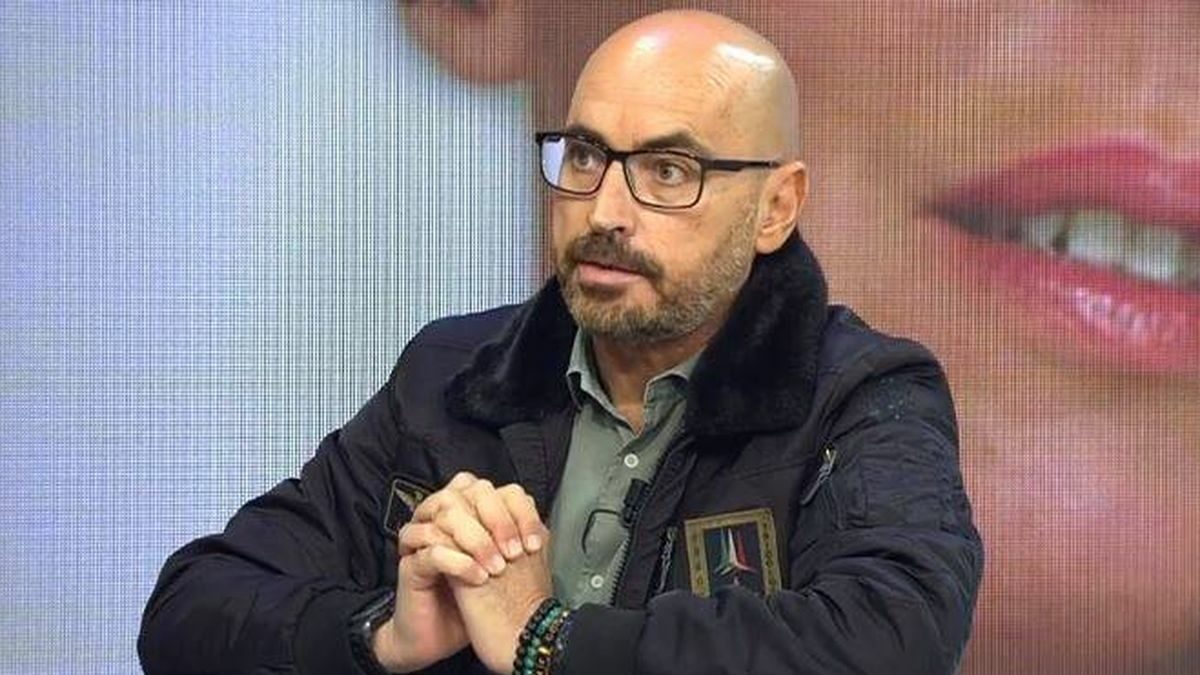 El motivo por el que Diego Arrabal ha sido despedido de Mediaset y 'Viva la vida'