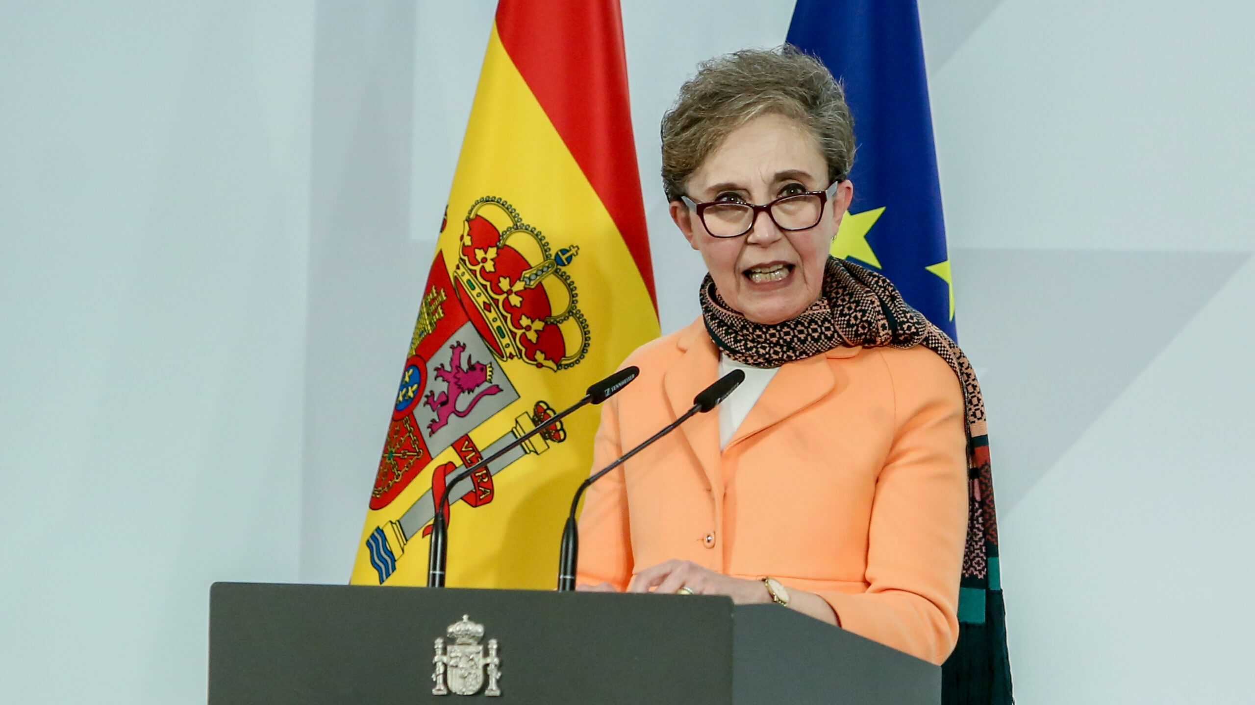 La directora del CNI se enfrentará en el Congreso a los diputados que le acusan de espionaje y piden su cese