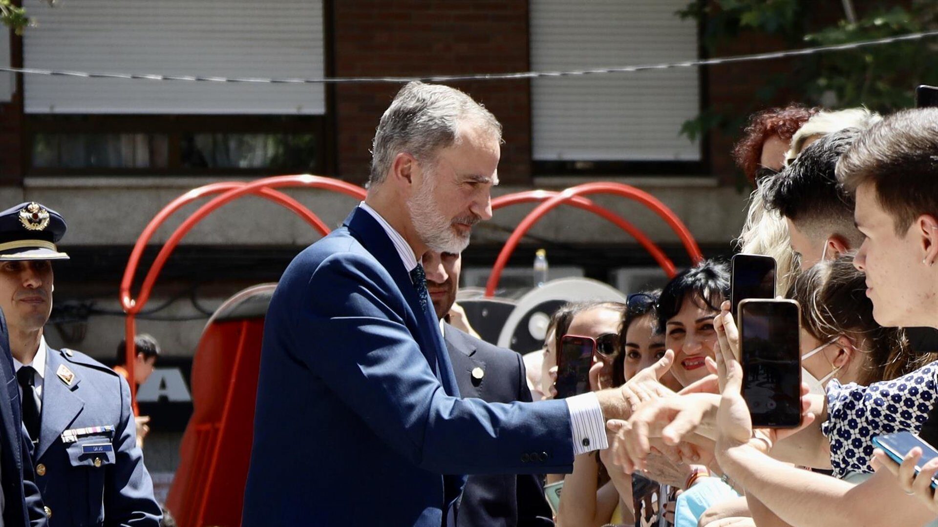 Aclaman al Rey Felipe VI en Puertollano entre gritos de "guapo" y vivas a España