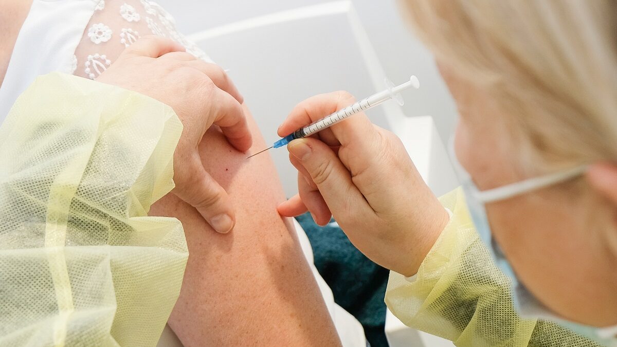 Bélgica tendrá que tirar 1,3 millones de dosis de vacunas contra la covid caducadas