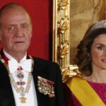 Amigos del rey Juan Carlos menosprecian al rey Felipe y "odian a Letizia": "La que manda es la nieta del taxista"
