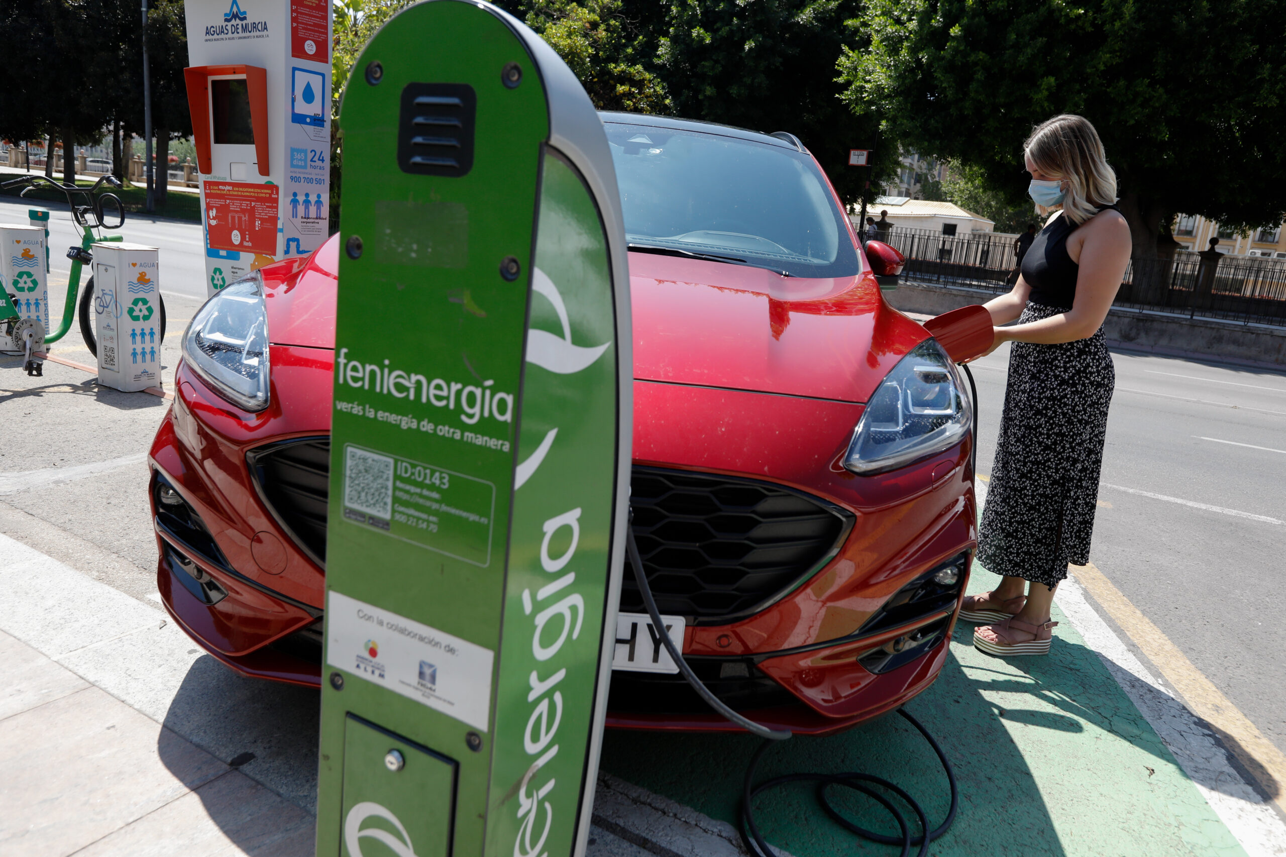 El Proyecto que impulsa los vehículos eléctricos en España, amenazado por los requisitos del Plan de Resiliencia
