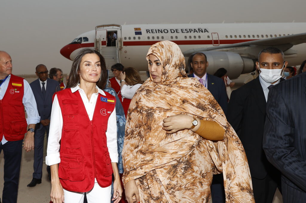 La reina Letizia, durante su viaje a Mauritania