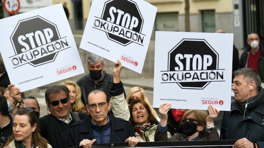 Madrid propone cambiar la ley 'antiokupas': sin documentación, desahucio inmediato