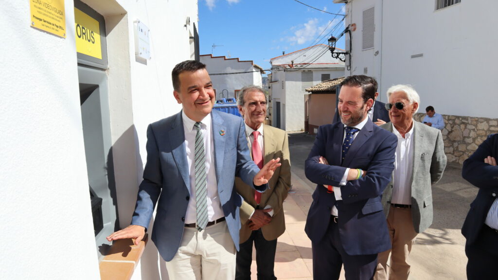 Instalado el primer cajero en zona rural de Castilla-La Mancha para luchar contra la exclusión financiera