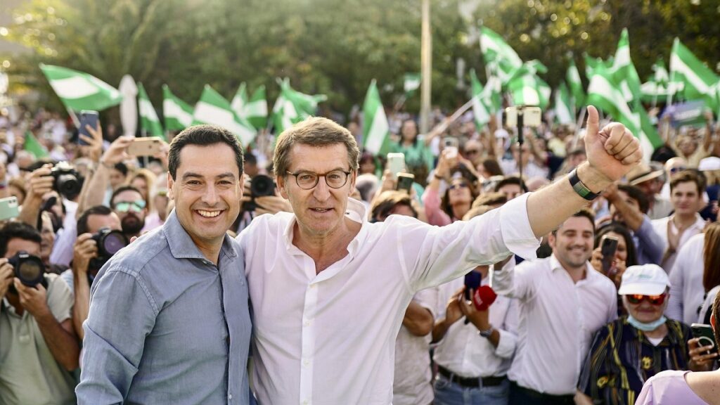 CIS: El candidato del PP a las elecciones en Andalucía, Juanma Moreno, y el líder del partido, Alberto Núñez-Feijóo