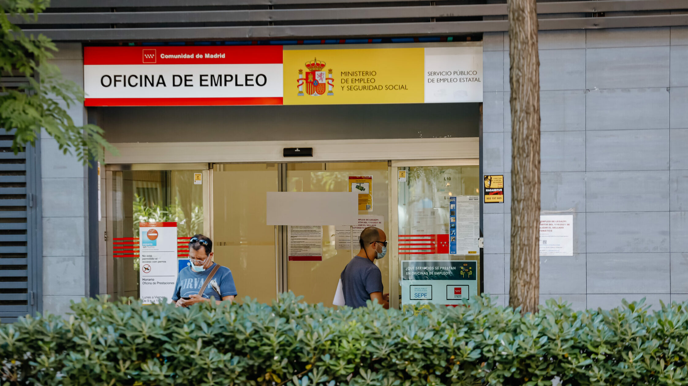 Fachada de una Oficina de Empleo en Madrid.
