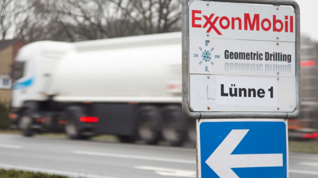 Las petroleras ExxonMobil y Chevron logran beneficios récord en el segundo trimestre