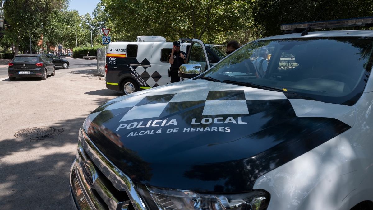 Caos en las fiestas de Alcalá de Henares: una reyerta desata una batalla campal con la Policía