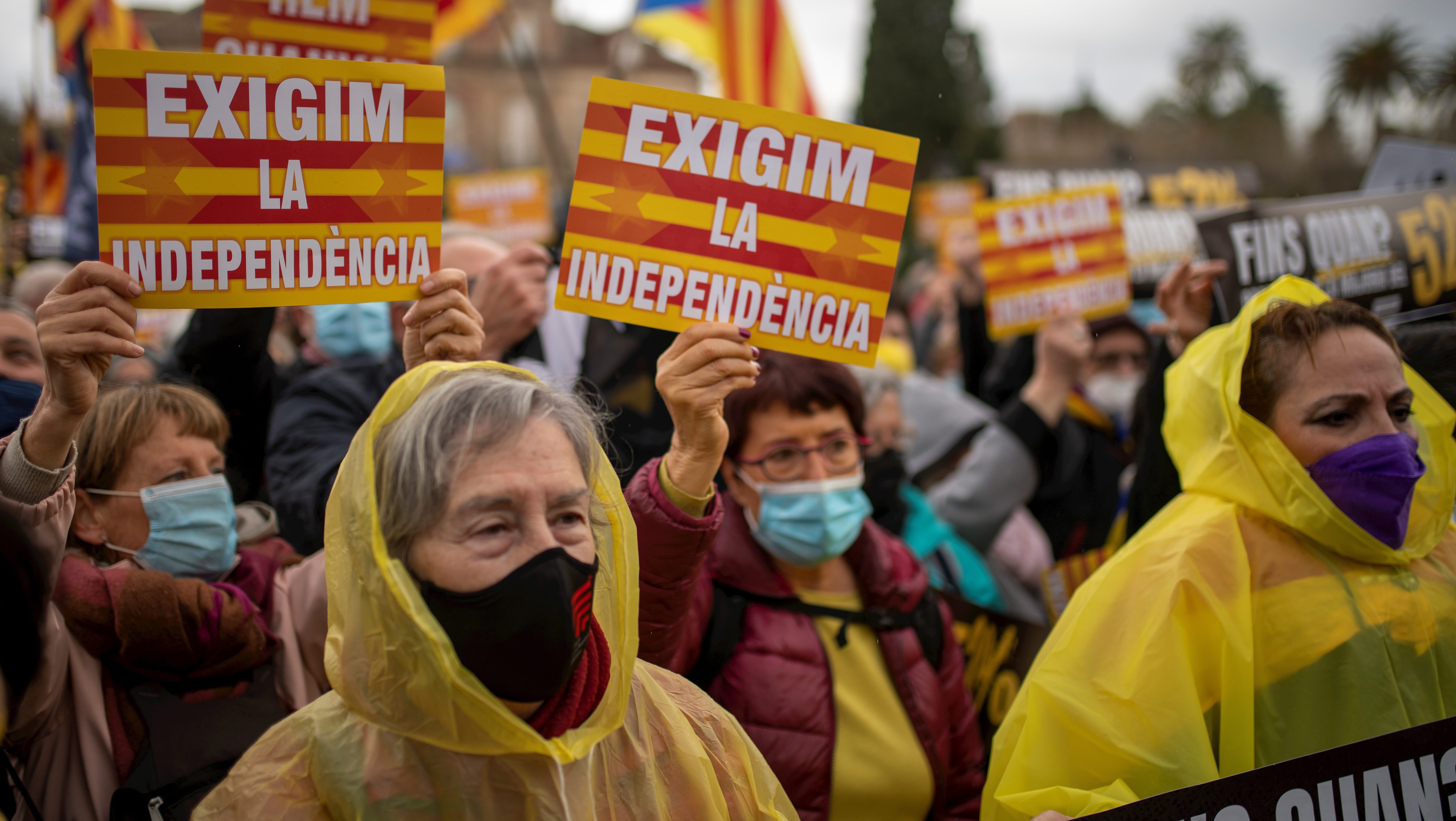 Primera manifestación independentista en Barcelona sin corte de la Avenida Meridiana