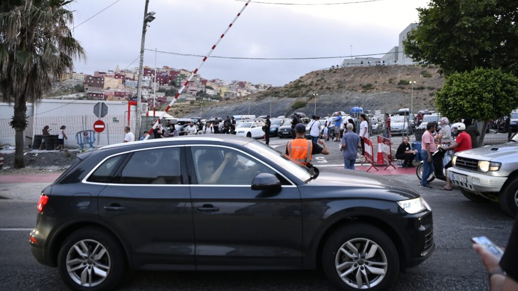 Operación Paso del Estrecho: colas de hasta 8 km en la frontera de Ceuta en la fase retorno
