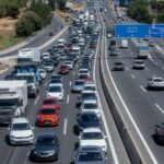 Numerosos vehículos en la salida de la A4, en la segunda operación salida del verano de 2022, en Madrid (España)/ EUROPA PRESS