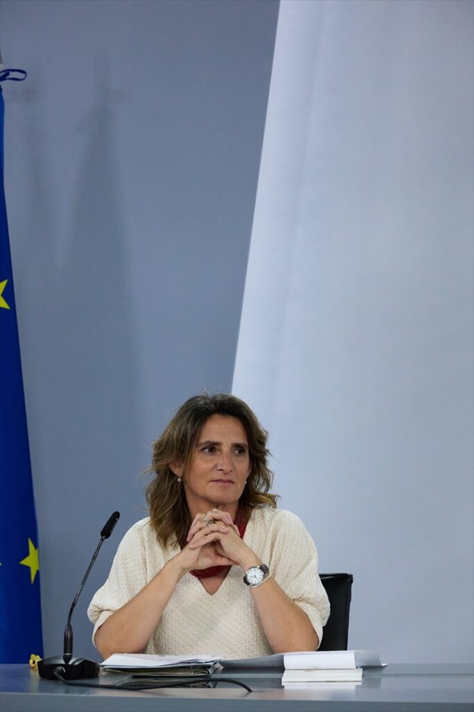 Ribera confirma que el Gobierno ya tiene los apoyos necesarios para el decreto energético
