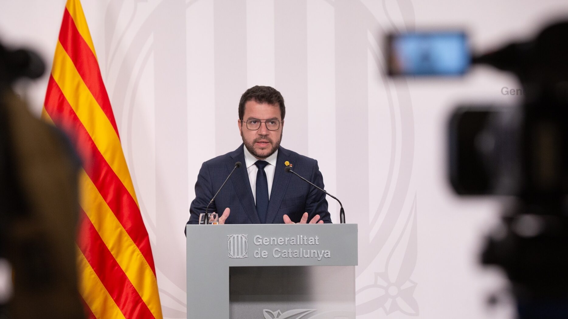 El presidente de la Generalitat, Pere Aragonès, en rueda de prensa de balance del curso antes de las vacaciones