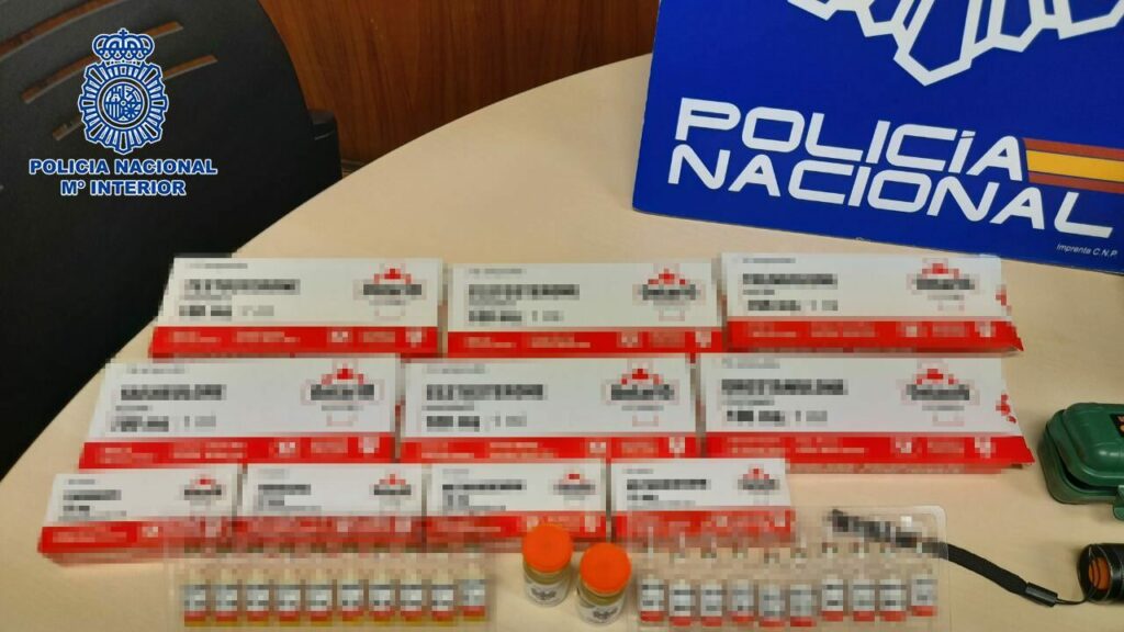 El negocio de dos rusos en Madrid: vendían anabolizantes y se hacían pasar por policías