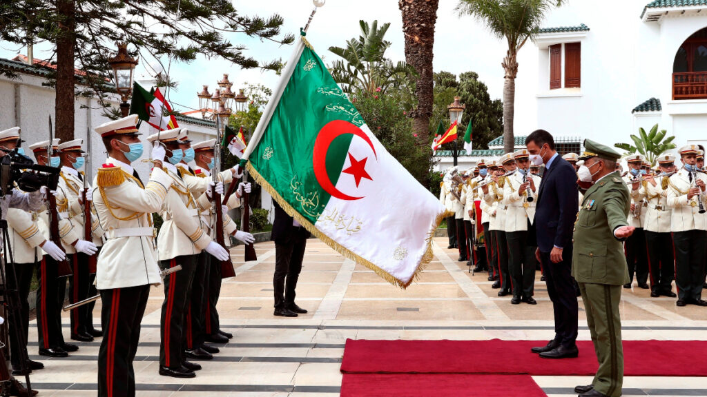 El veto de Argelia a Pedro Sánchez ya le cuesta a España más de 339 millones de euros