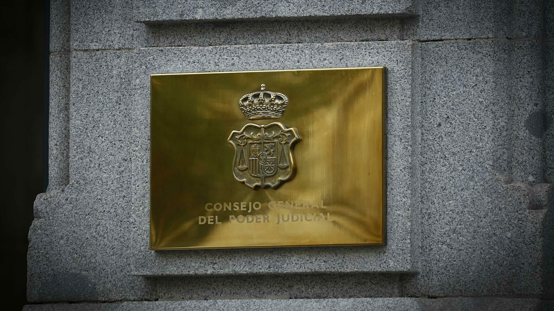 Imagen de la placa de la fachada de la sede del Consejo General del Poder Judicial (CGPJ) en Madrid