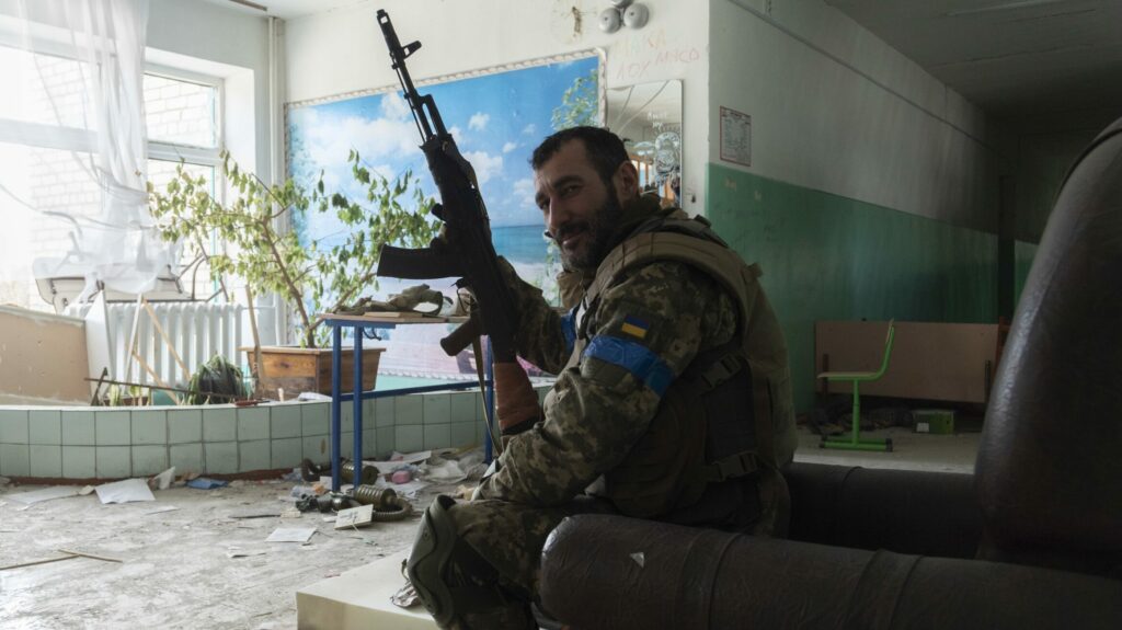Última hora de la guerra, en directo: Ucrania asegura que el equipo de la ONU está siendo engañado en Zaporiyia