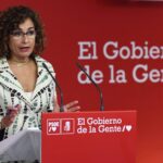 La ministra de Hacienda acusa a Madrid de "forzar" una bajada de impuestos al resto de CCAA