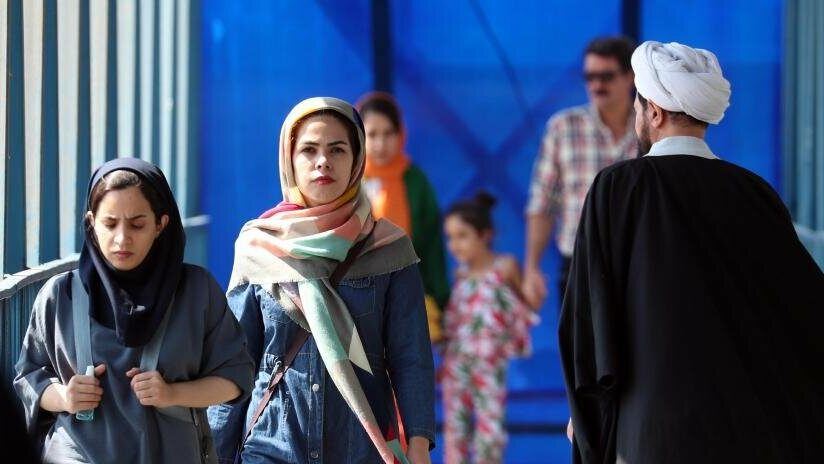 La extrema izquierda woke y las mujeres en Irán