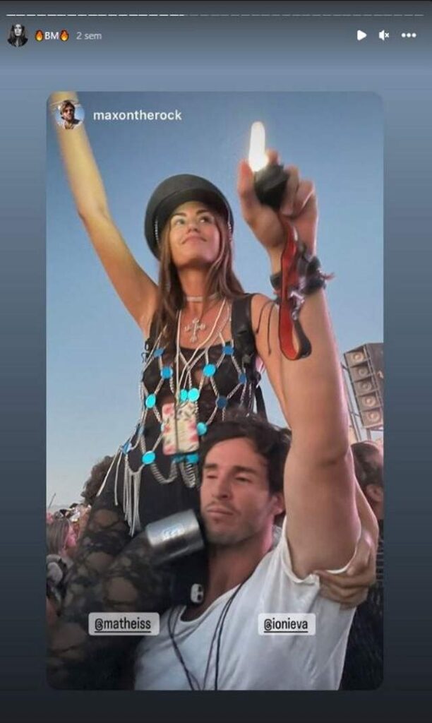 Otra foto de Íñigo Onieva con Marina, la mujer brasileña con la que se besó en el festival Burning Man