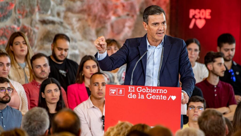 Sánchez se distancia 'de la gente': solo celebra 12 de los 30 actos anunciados por el PSOE