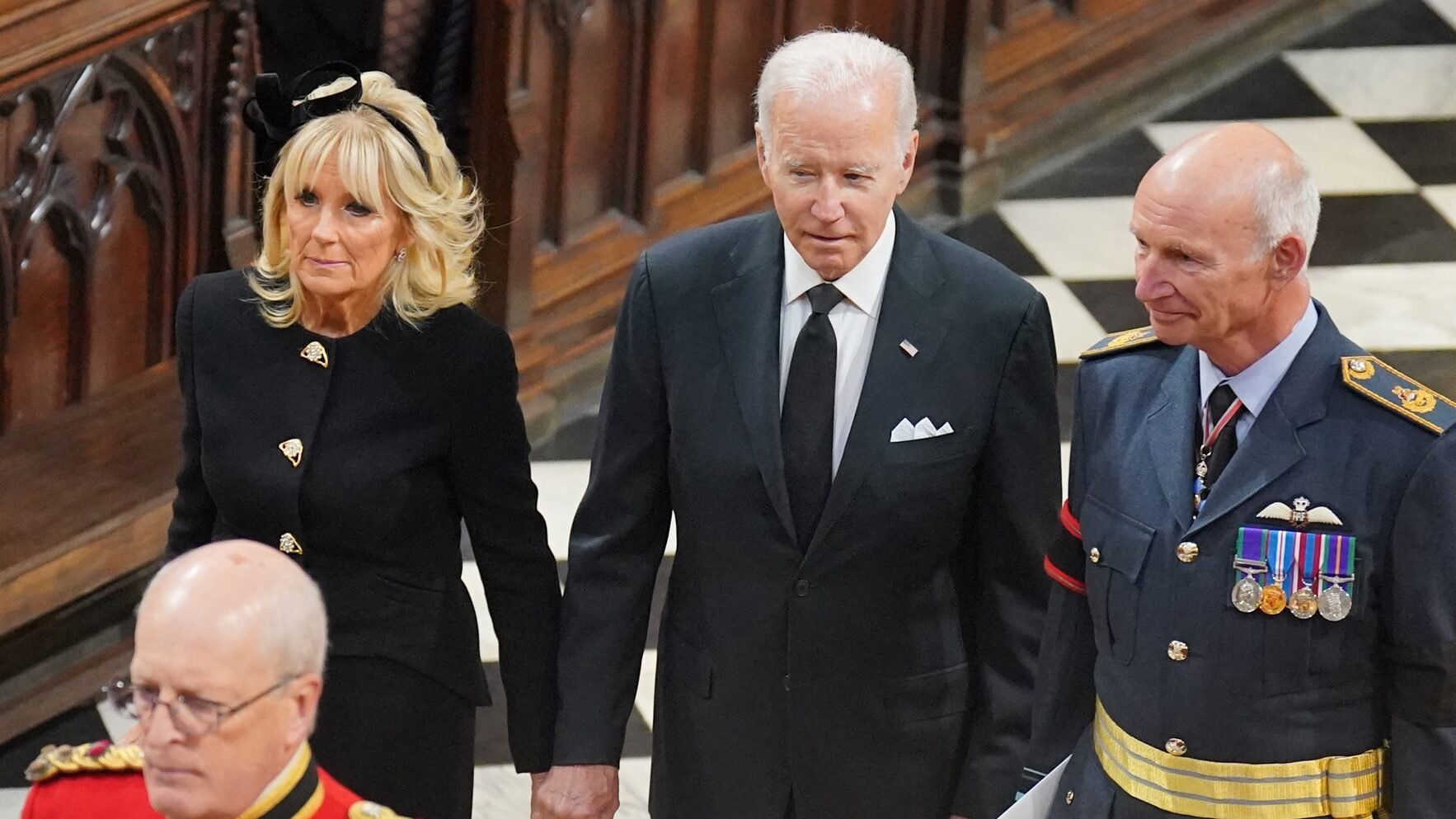 Joe Biden llega a la abadía de Westminster