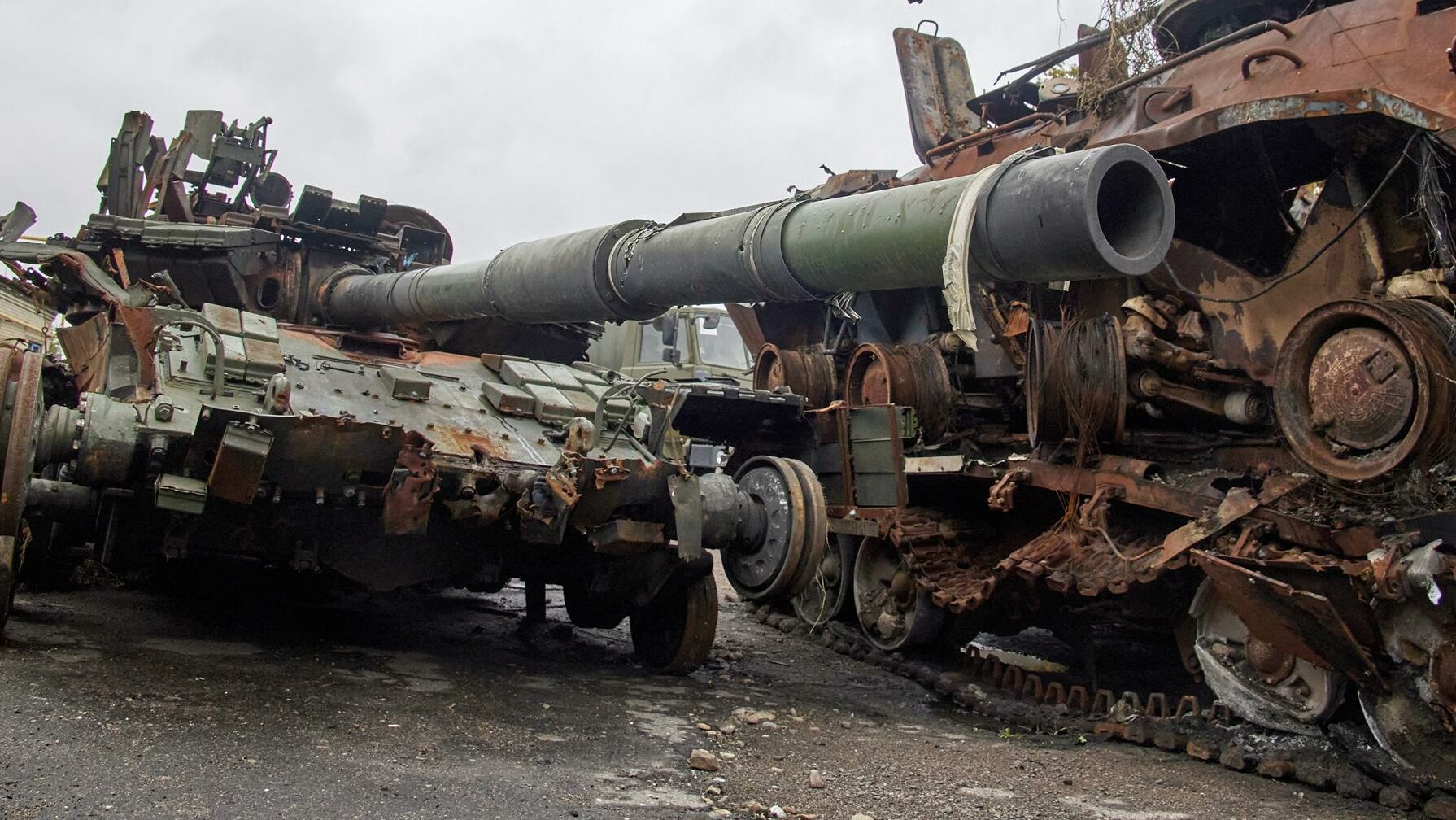 s destroyed Russian military equipment in the recently recaptured city of Lyman