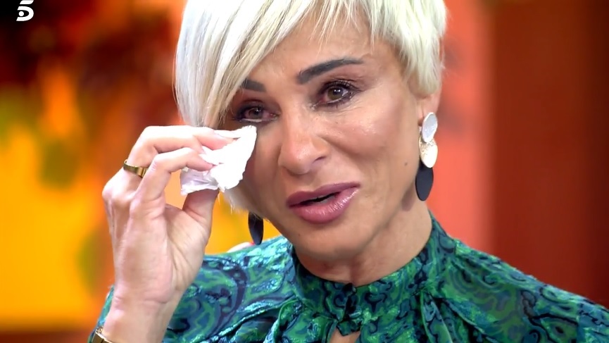Ana María Aldón llora al recibir un mensaje de Ortega Cano tras anunciar su divorcio