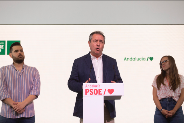 El secretario general del PSOE andaluz, Juan Espadas, durante su última rueda de prensa. Foto/ Europa Press