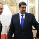 El presidente venezolano, Nicolás Maduro, y el expresidente del Gobierno español José Luis Rodríguez Zapatero.