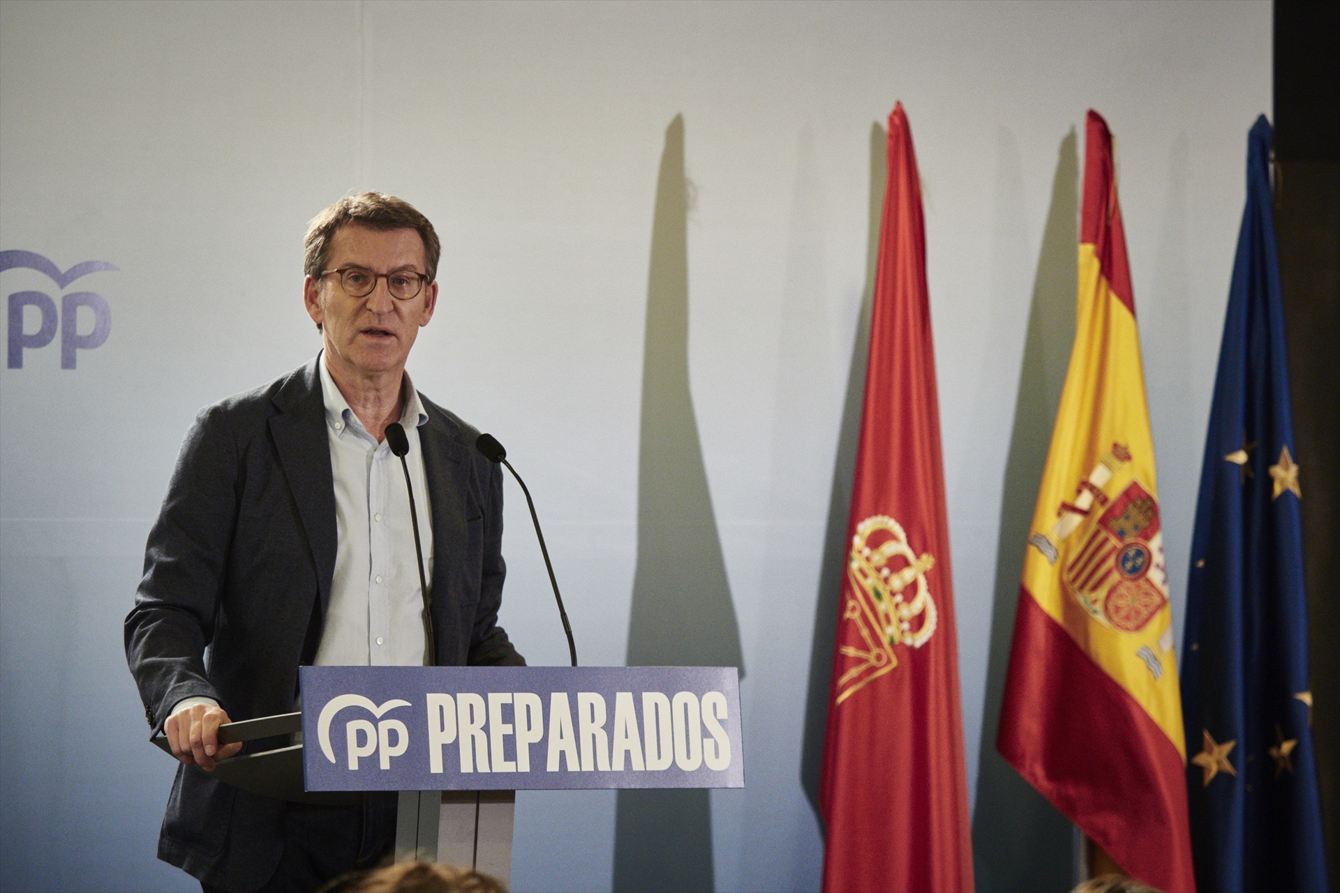 Feijóo se cansa del 'ruido' en Asturias, La Rioja y Navarra y ordena nombrar candidatos
